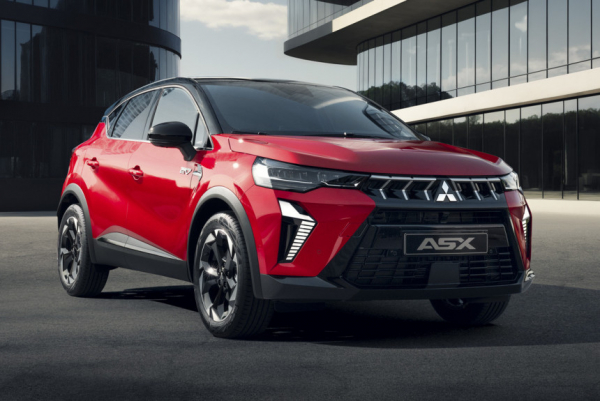 Паркетник Mitsubishi ASX обновлен вслед за донором