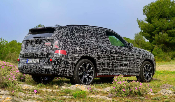 BMW X3 следующего поколения: дебют в камуфляже BMW X3 следующего поколения: дебют в камуфляже