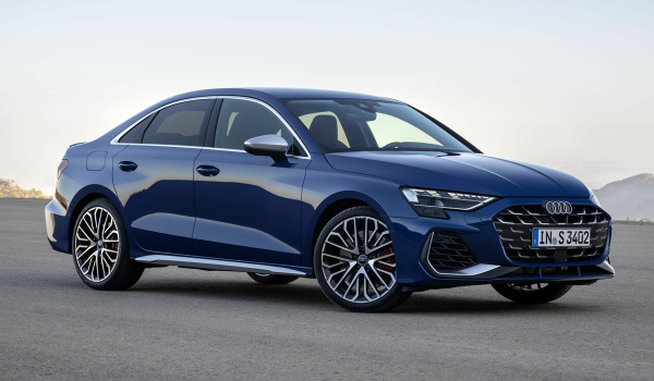Обновленные Audi S3: мощнее и с управлением вектором тяги Обновленные Audi S3: мощнее и с управлением вектором тяги