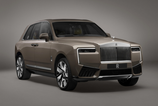 Кроссовер Rolls-Royce Cullinan: обновление и молодежный имидж