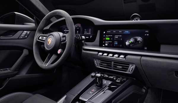 Гибридный Porsche 911 ознаменовал обновление базовой модели Гибридный Porsche 911 ознаменовал обновление базовой модели