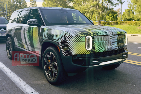 Обновленные электромобили Rivian: шпионские снимки и утечка данных