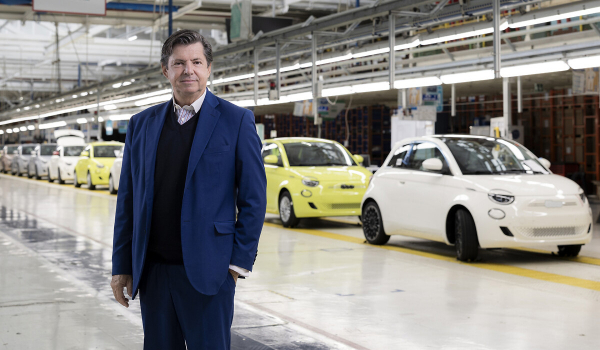 Fiat намерен расширить производство в Италии Fiat намерен расширить производство в Италии