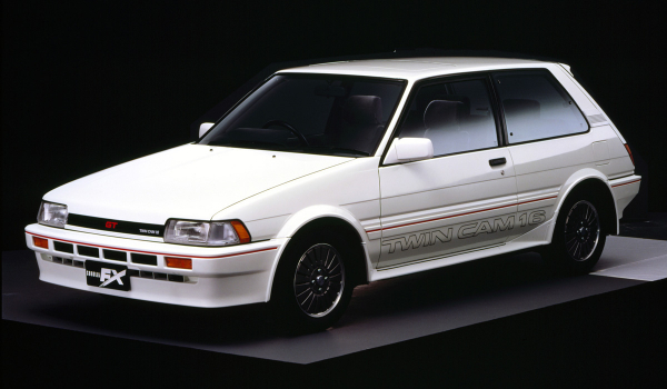 Представлена оспортивленная Toyota Corolla FX Представлена оспортивленная Toyota Corolla FX