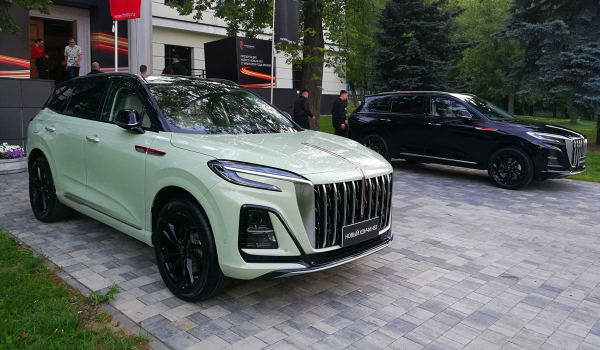 На российский рынок выходит кроссовер Hongqi HS3 На российский рынок выходит кроссовер Hongqi HS3