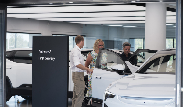 Кроссовер Polestar 3: старт продаж и заднеприводная версия Кроссовер Polestar 3: старт продаж и заднеприводная версия