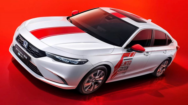 Китайская Honda Integra: бунтарский дух, чемодан и кружка Китайская Honda Integra: бунтарский дух, чемодан и кружка