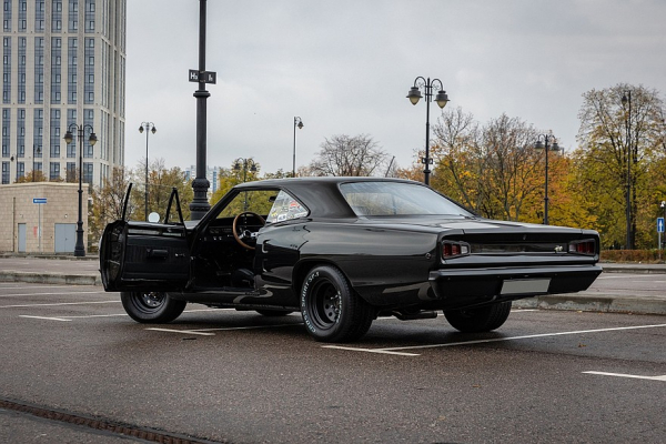 Масл-кар из&hellip; СССР: опыт владения Dodge Coronet V 1968 года