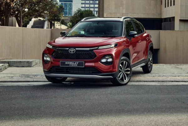 Кросс-хэтчбек Toyota Starlet Cross: еще одно перевоплощение Baleno Кросс-хэтчбек Toyota Starlet Cross: еще одно перевоплощение Baleno