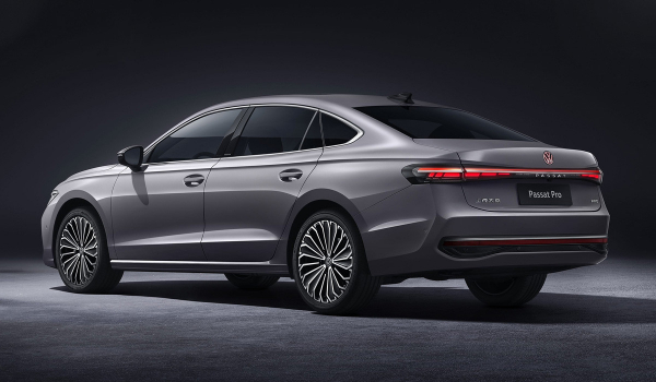 Новый Volkswagen Passat Pro: все же седан Новый Volkswagen Passat Pro: все же седан