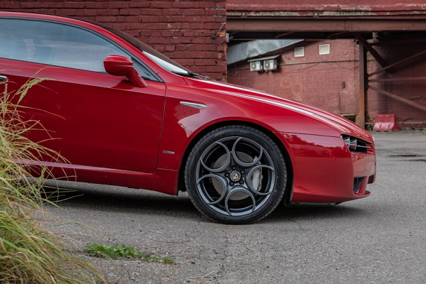 Через тернии &ndash; к Альфе: опыт владения Alfa Romeo Brera