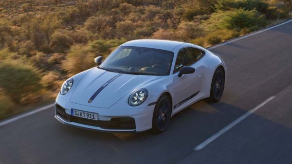 Обновленный Porsche 911 Carrera T: только &laquo;механика&raquo;!