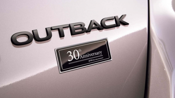 Subaru Outback прощается с Японией в стиле STI Subaru Outback прощается с Японией в стиле STI