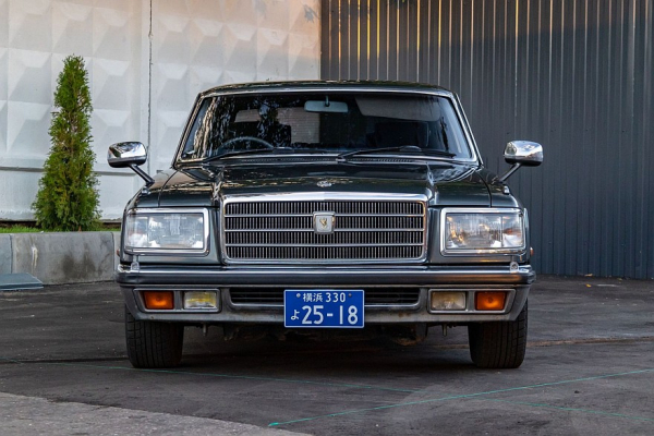 Национальное достояние: опыт владения Toyota Century первого поколения 1991 года Национальное достояние: опыт владения Toyota Century первого поколения 1991 года