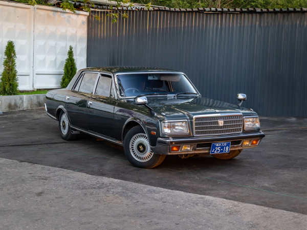 Национальное достояние: опыт владения Toyota Century первого поколения 1991 года Национальное достояние: опыт владения Toyota Century первого поколения 1991 года