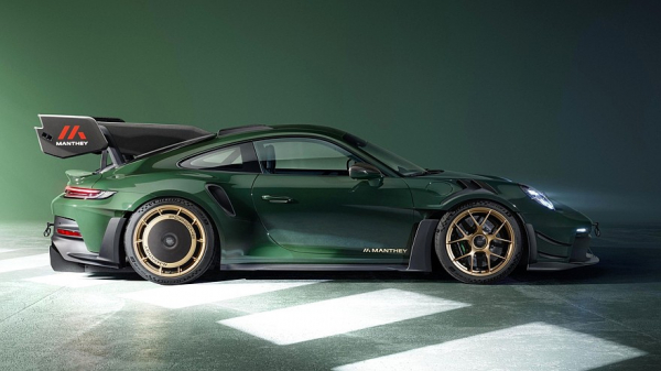 Porsche 911 GT3 RS Manthey Kit: брутальный обвес в стиле Бэтмена и доработанное шасси Porsche 911 GT3 RS Manthey Kit: брутальный обвес в стиле Бэтмена и доработанное шасси