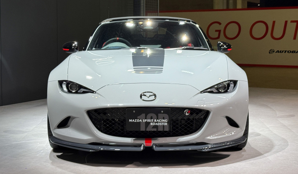 Драйверкая Mazda Spirit Racing Roadster станет серийной Драйверкая Mazda Spirit Racing Roadster станет серийной