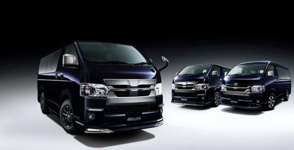 Микроавтобус Toyota Hiace: спецверсии к 20-летию Микроавтобус Toyota Hiace: спецверсии к 20-летию