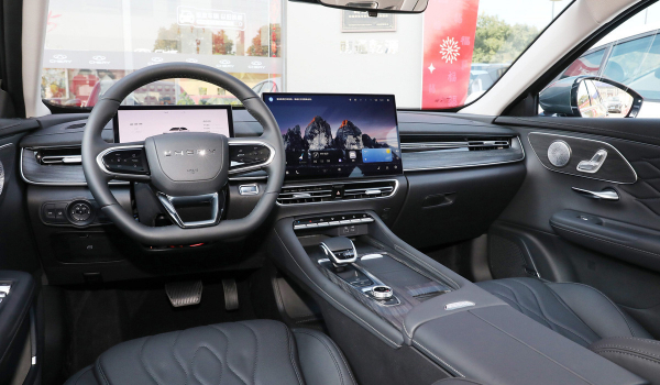 Представлен седан Chery Arrizo 8 Pro: масштабный рестайлинг Представлен седан Chery Arrizo 8 Pro: масштабный рестайлинг