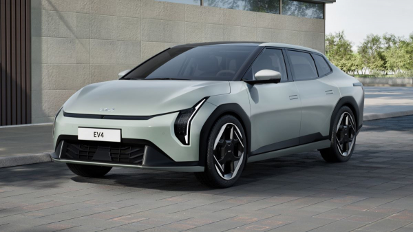 Серийный электромобиль Kia EV4: все версии Серийный электромобиль Kia EV4: все версии