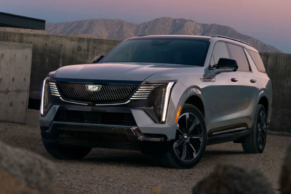 Показан электрический гигант Cadillac Escalade IQL Показан электрический гигант Cadillac Escalade IQL