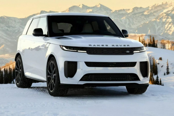 Range Rover Sport SV: горнолыжная спецверсия в трех экземплярах Range Rover Sport SV: горнолыжная спецверсия в трех экземплярах