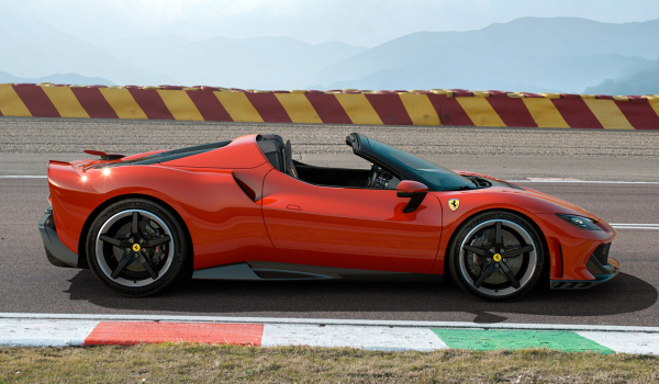 Купе и родстер Ferrari 296 Speciale: самые драйверские модификации в гамме Купе и родстер Ferrari 296 Speciale: самые драйверские модификации в гамме