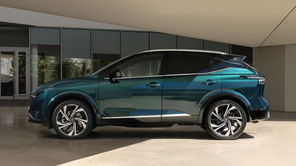 На кроссовере Nissan Qashqai дебютировала система e-Power третьего поколения