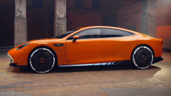 Концепт AMG GT XX показал возможности новой платформы Концепт AMG GT XX показал возможности новой платформы