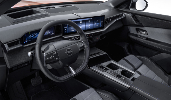 Кроссовер Opel Grandland обзавелся полным приводом Кроссовер Opel Grandland обзавелся полным приводом