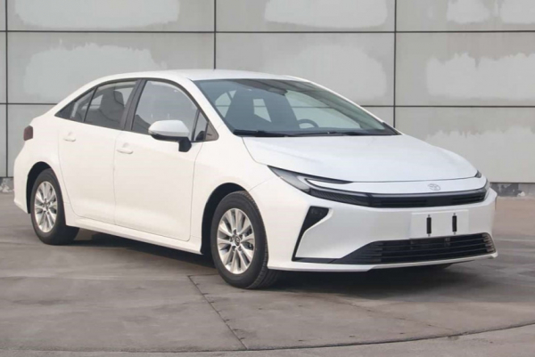 На подходе обновленная Toyota Corolla и RAV4 для Китая