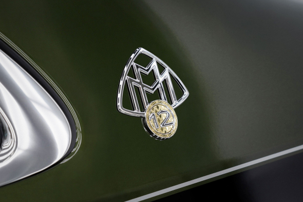 Mercedes-Maybach V12 Edition: с добавлением золота