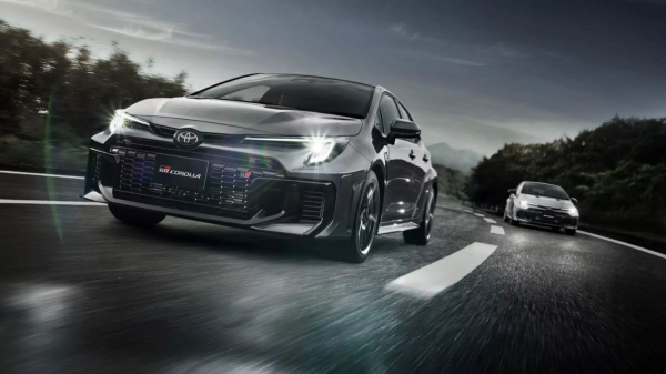 Хот-хэтч Toyota GR Corolla стал жестче и громче Хот-хэтч Toyota GR Corolla стал жестче и громче