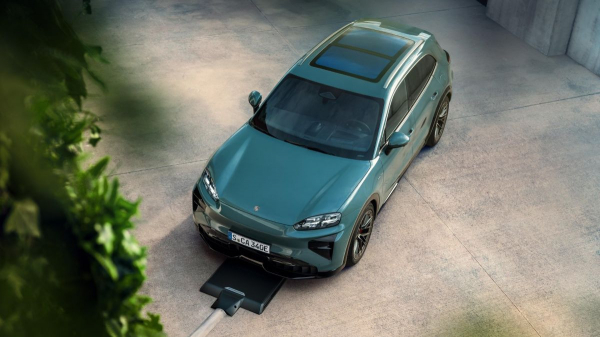 Новый Porsche Cayenne Electric полностью рассекречен