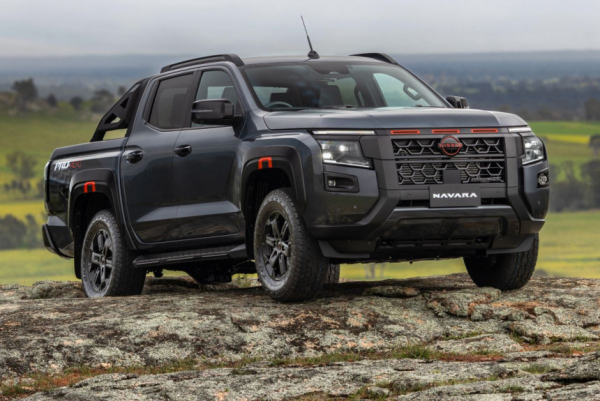 Новый Nissan Navara перешел на технику Mitsubishi L200 Новый Nissan Navara перешел на технику Mitsubishi L200