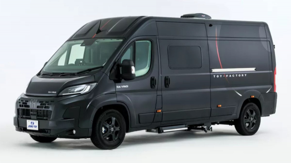 Автодом Fiat Ducato перешел на темную сторону силы &laquo;Звездных войн&raquo;
