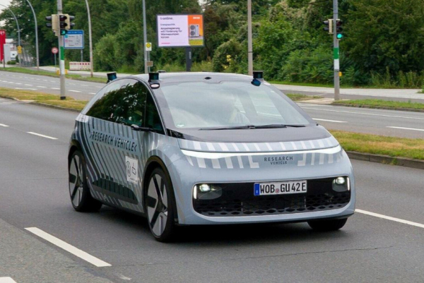Беспилотное такси Volkswagen Gen.Urban выпустили на городские улицы