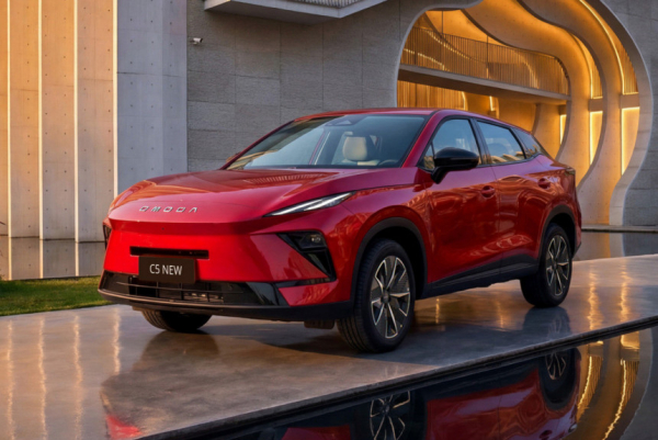 Анонсирован новый кроссовер Omoda C5 для России