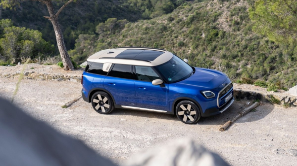 Электрический паркетник Mini Countryman станет дальнобойнее Электрический паркетник Mini Countryman станет дальнобойнее