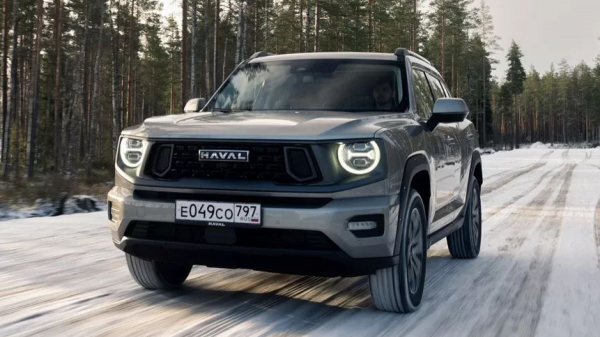 Российский кросовер Haval H7 стал мощнее и дороже Российский кросовер Haval H7 стал мощнее и дороже