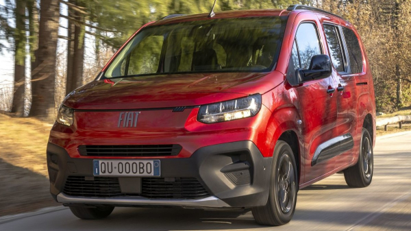 Fiat Qubo L : новое имя для пассажирской версии Doblo Fiat Qubo L : новое имя для пассажирской версии Doblo