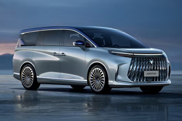 BAIC анонсировал гибридный минивэн Arcfox Wendao V9 BAIC анонсировал гибридный минивэн Arcfox Wendao V9