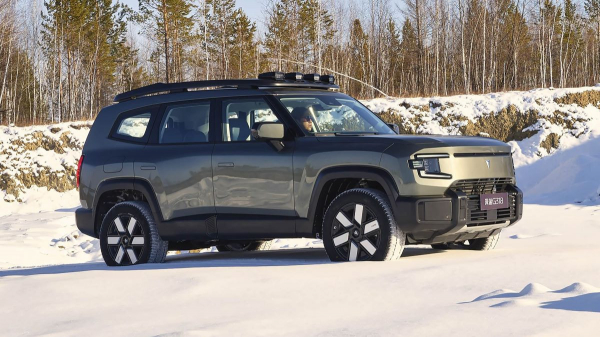Кроссовер Deepal G318 станет первой моделью бренда в России Кроссовер Deepal G318 станет первой моделью бренда в России
