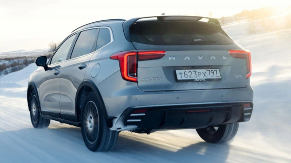 Российский Haval Jolion обрел новые салон, мотор и цену Российский Haval Jolion обрел новые салон, мотор и цену