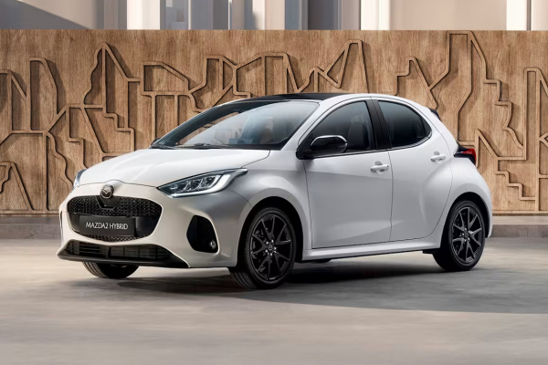 Mazda 2 Hybrid обновилась и вытеснила бензиновую версию из Европы Mazda 2 Hybrid обновилась и вытеснила бензиновую версию из Европы