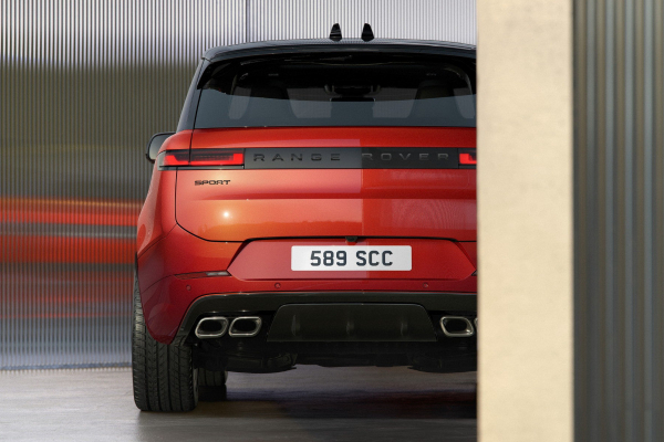 Range Rover Sport обзавелся юбилейной спецверсией