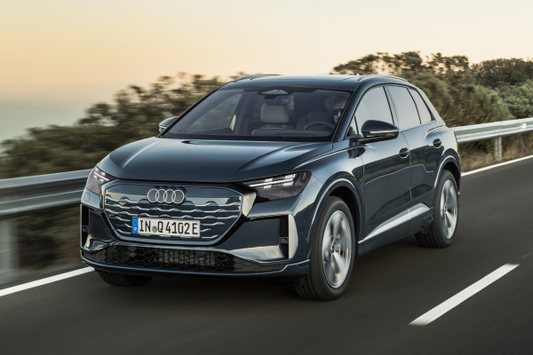 Audi обновила семейство электрокроссоверов Q4 e-tron