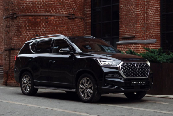 В России дебютировал семиместный KGM Rexton: объявлена цена В России дебютировал семиместный KGM Rexton: объявлена цена