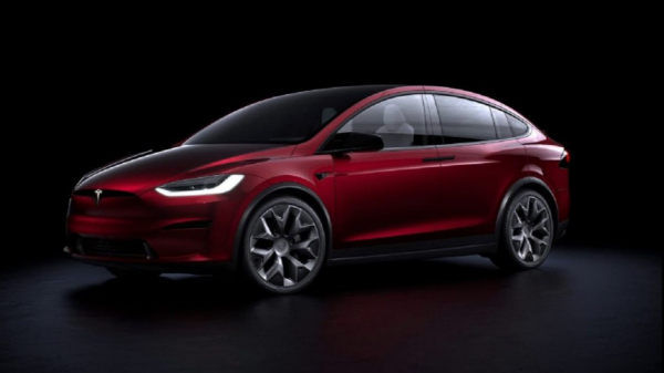 Tesla Model S и X все-таки обрели прощальную спецверсию Tesla Model S и X все-таки обрели прощальную спецверсию