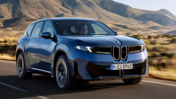Представлен заднеприводной вариант кроссовера BMW iX3 Представлен заднеприводной вариант кроссовера BMW iX3